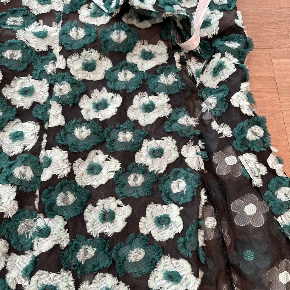 NWT Elliatt Georgina Maxi Dress in Multi - Picture 4 of 6